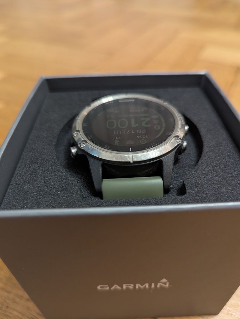 Garmin Fenix 5 plus sapphire titanium PL