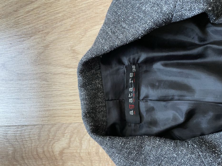 szary damski żakiet