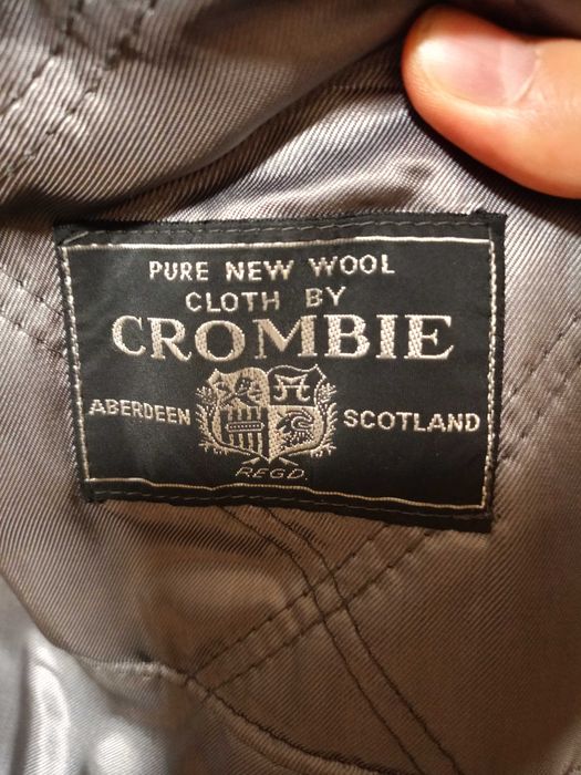 Продам пальто Crombie by Claude Hilton