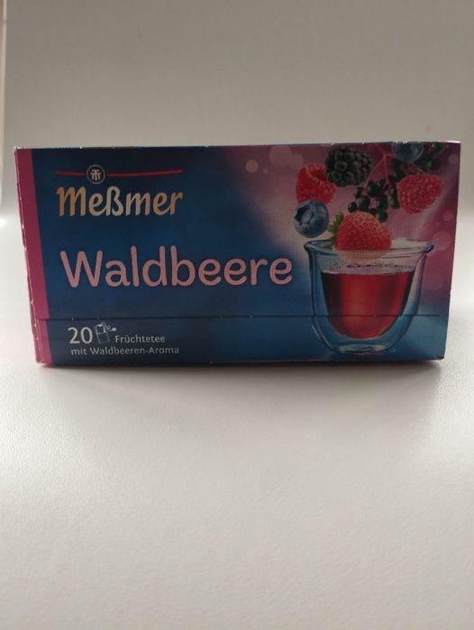 Meßmer Waldbeere, owocowa herbata o smaku leśnych jagód.
