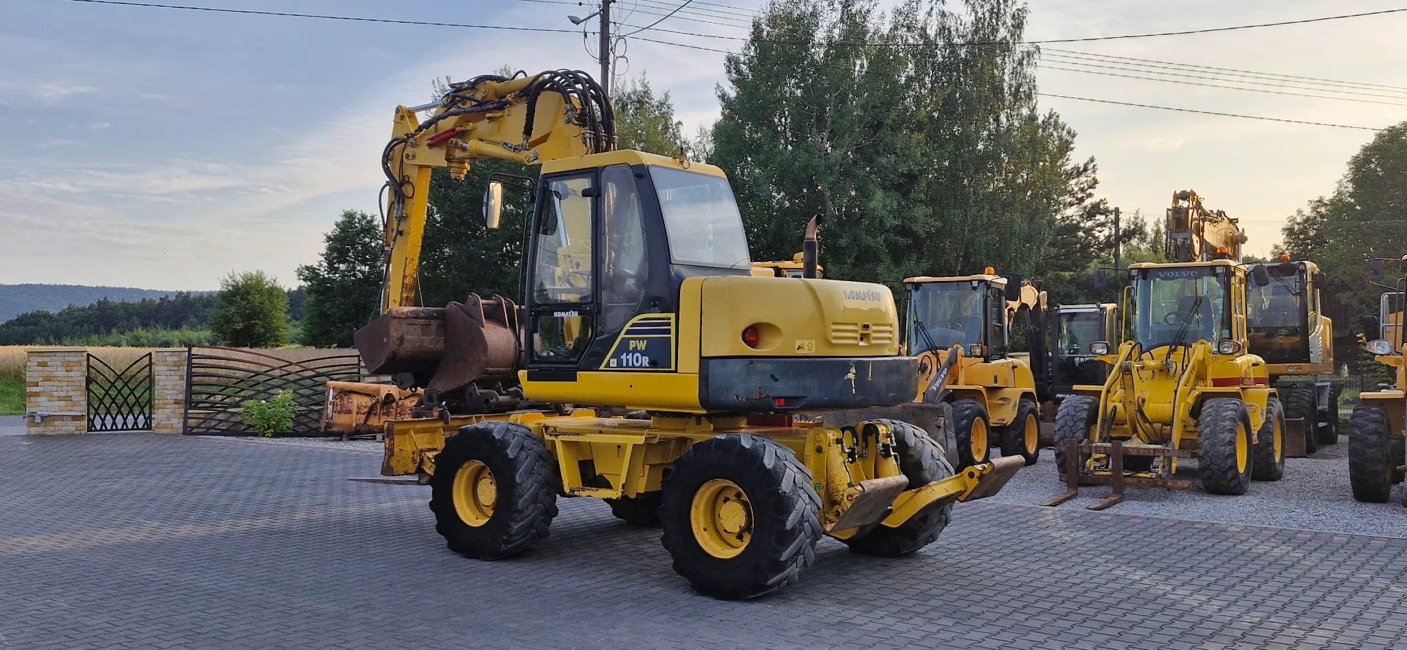 Komatsu PW 110/ Maszyna Sprowadzona/  Koparka kołowa Komatsu tj Terex Schaeff