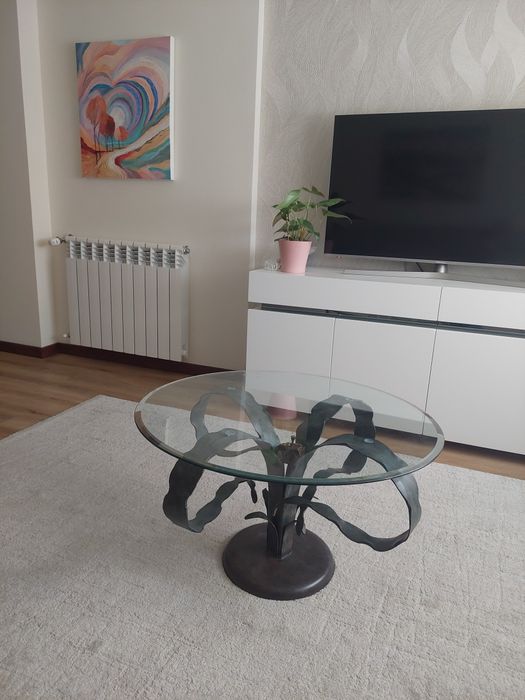 Mesa de centro em ferro forjado