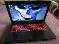 Ігровий Ноутбук ТОП/ i7-8ядр 3.6GHz+Geforce GT!+16Gb+SSD+HDD