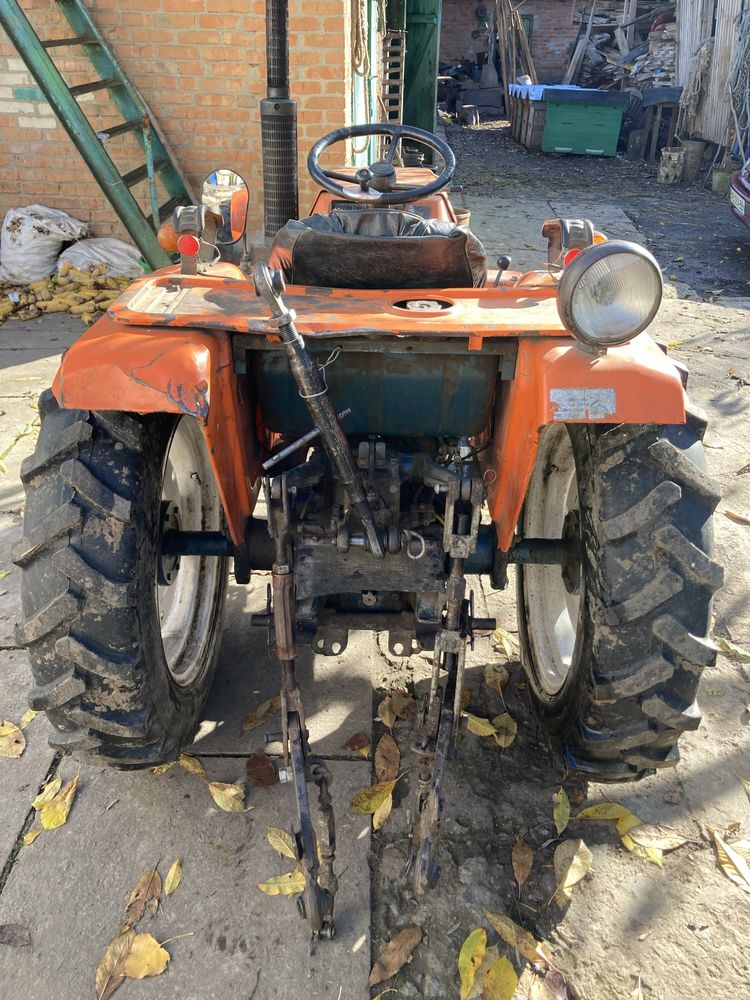 Продам Kubota B1600