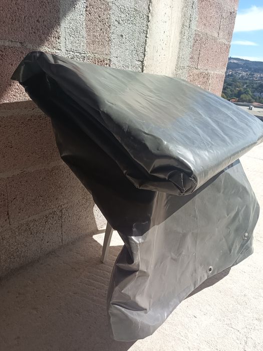 Cobertura oval térmica para piscinas