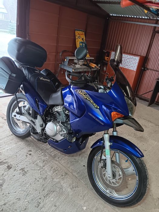 Honda Varadero 125 Ducati Jedyna Taka.Kolor Niebieski Metalik