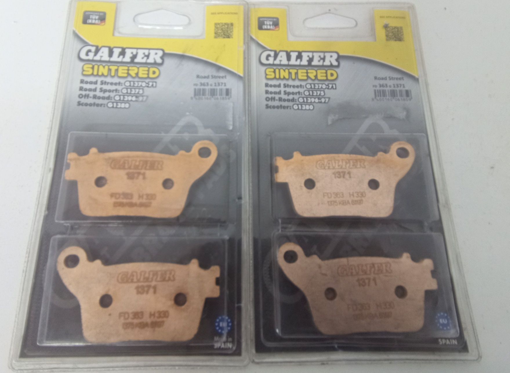 Pastilhas de travão motos estrada scooters