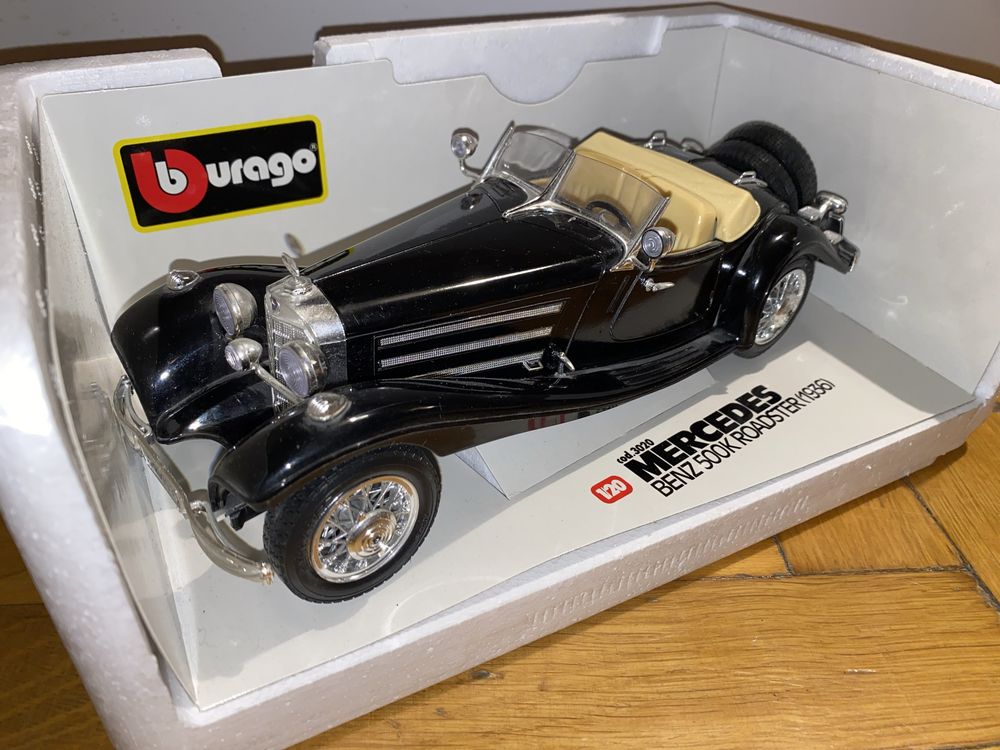 BBurago Mercedes Benz 500K roadster (1936) Diamonds 1:18.