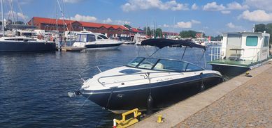 łódź motorowa sea ray 210 sse z kabiną 2016 rok