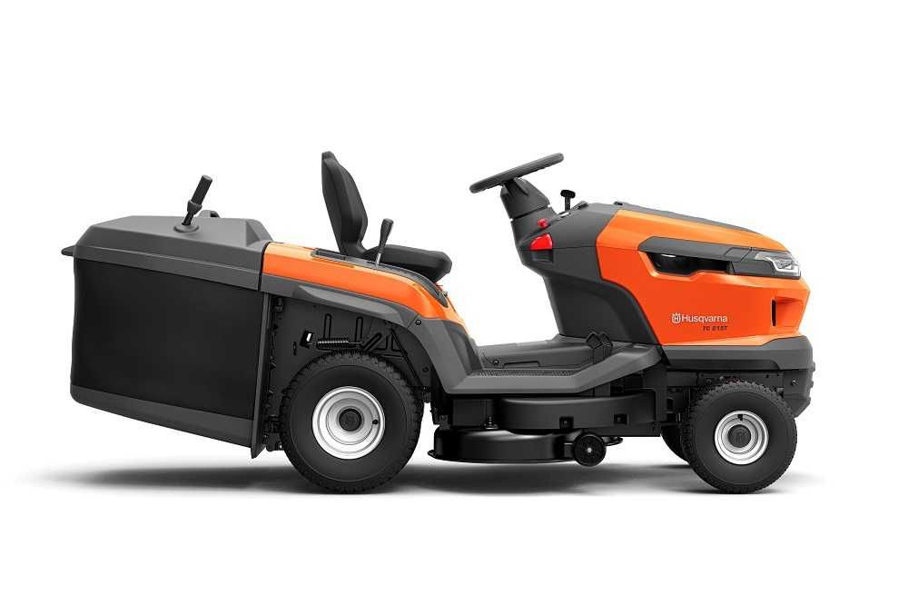 Husqvarna TC 215T traktor ogrodowy z koszem i wspomaganiem opróżniania