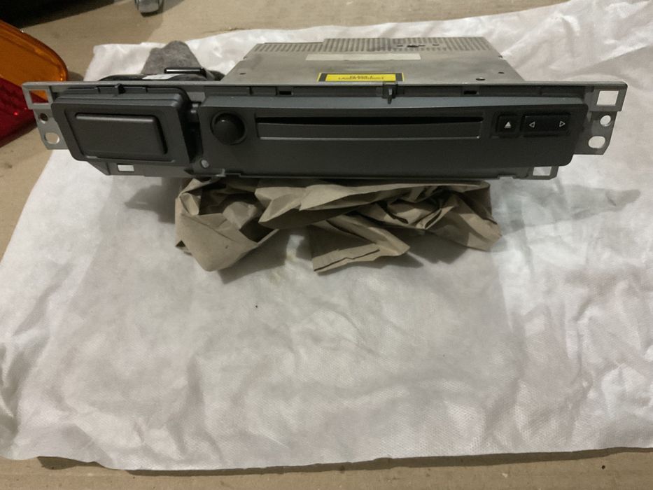 Faróis ,auto rádio bmw 730d