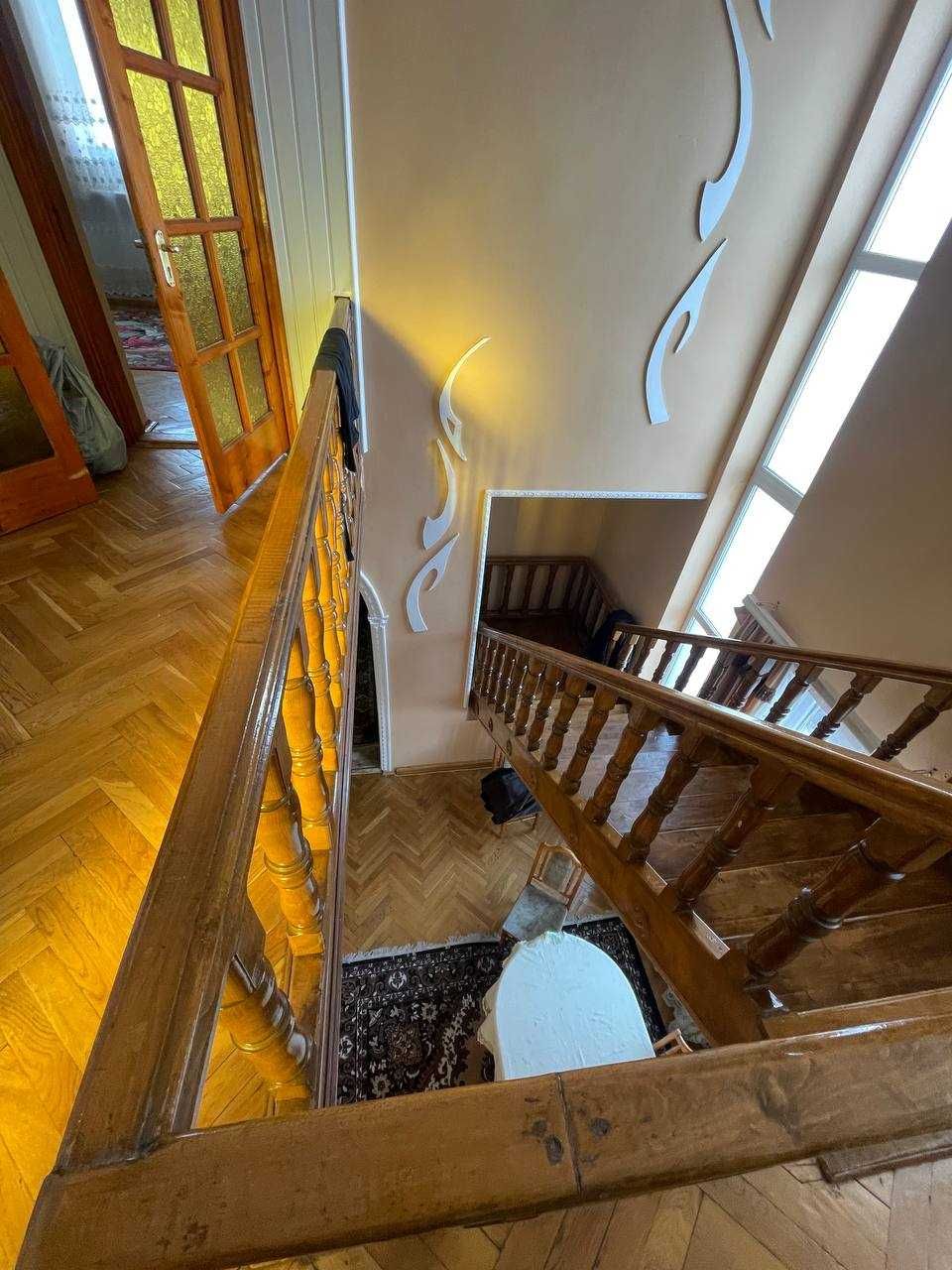 Продаж цегляного Будинку : м. Львів Вул. Новознесенська