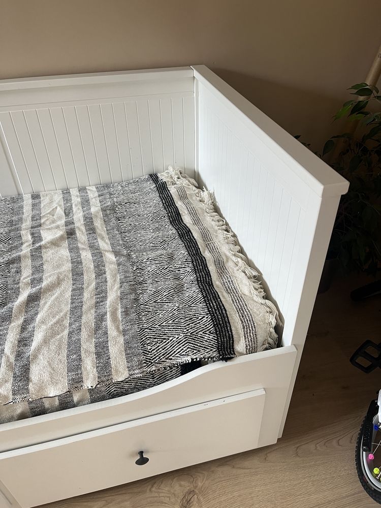 Leżanka łóżko Hemnes IKEA 80x200 cm białe