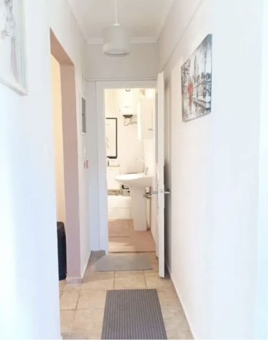 Продаж 2 кім.квартири в курортному місті Лутракі (Греція) 900м до моря