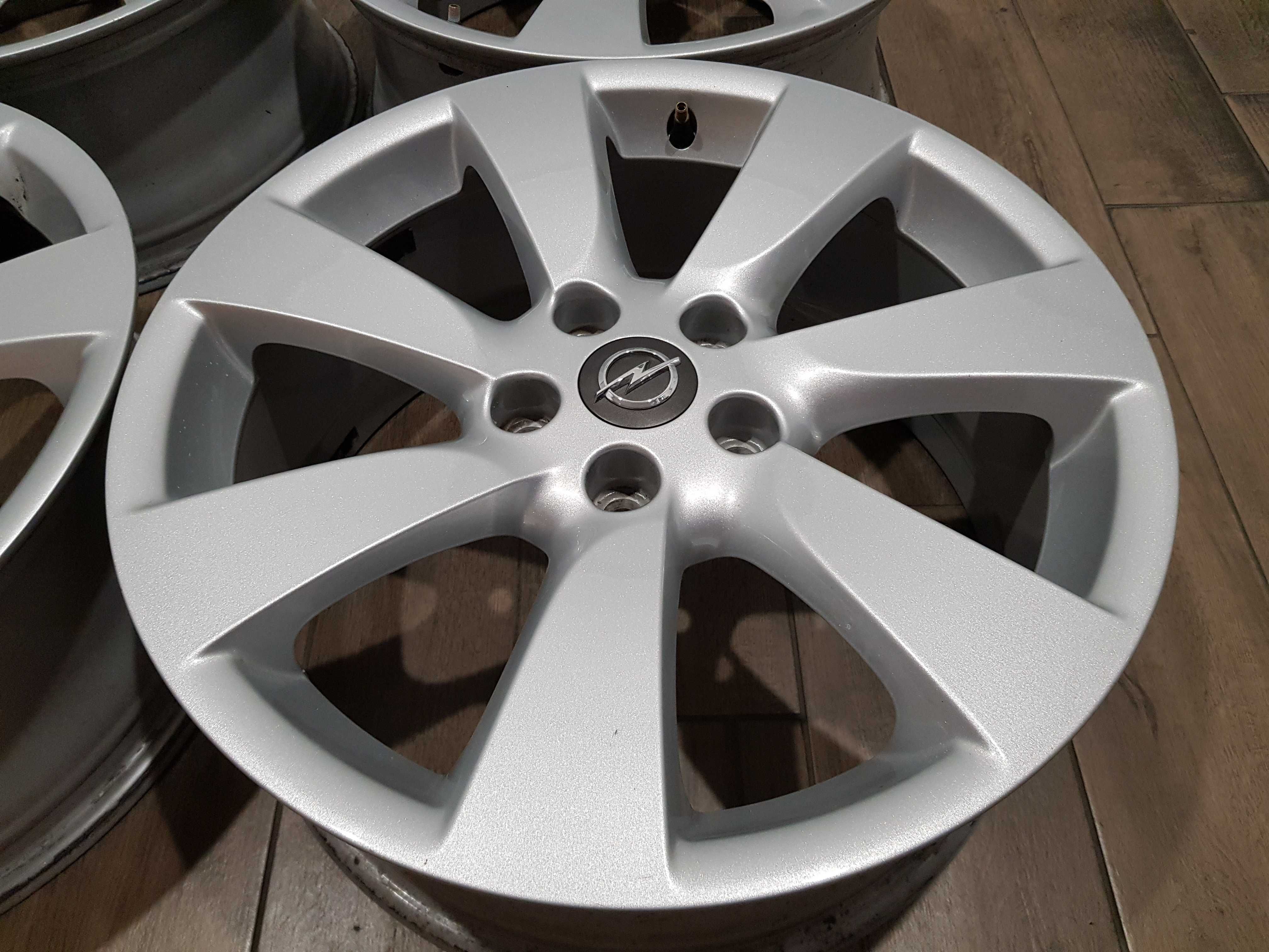 OPEL 5x115 Astra Zafira CHEVROLET Cruze Orlando Insignia Felgi 18