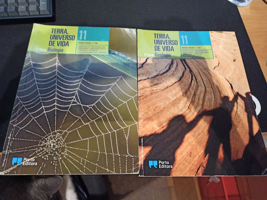 Manuais biologia geologia 11° ano