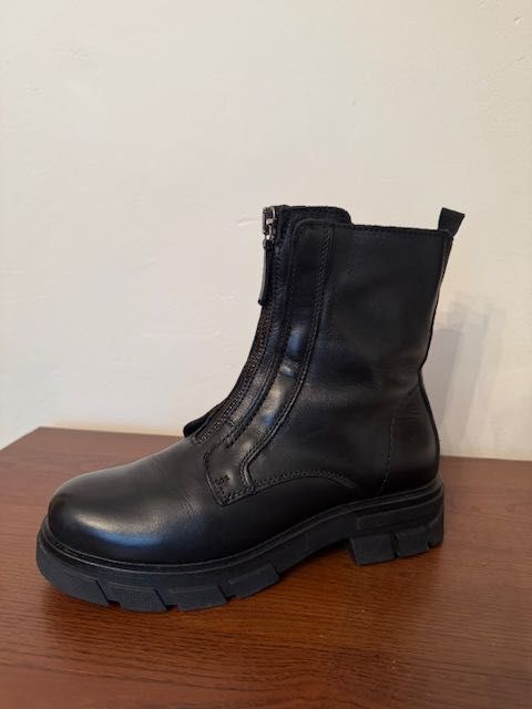 Wysokie skórzane Riekery