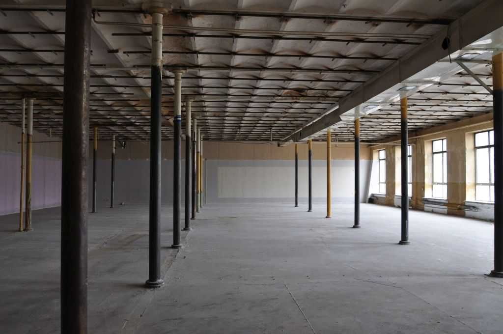 Powierzchnia Produkcyjno-Magazynowa 550 m² w Centrum Łodzi - Wigury 21