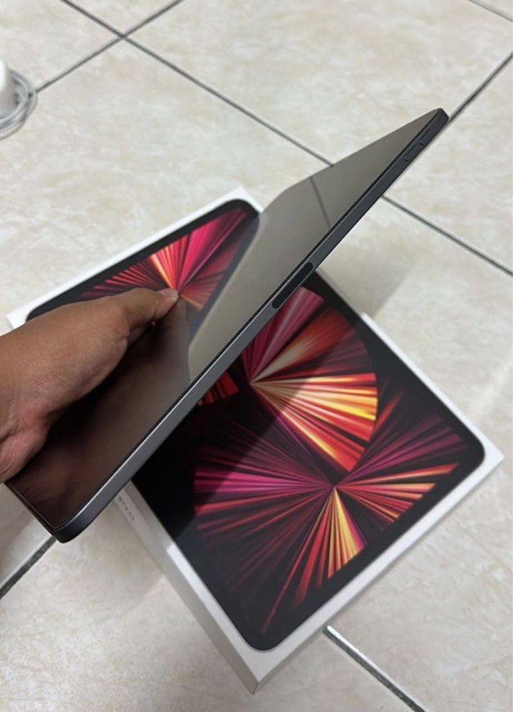 iPad 11 com 256Gb mais 5G processador M1 rigorosamente novo