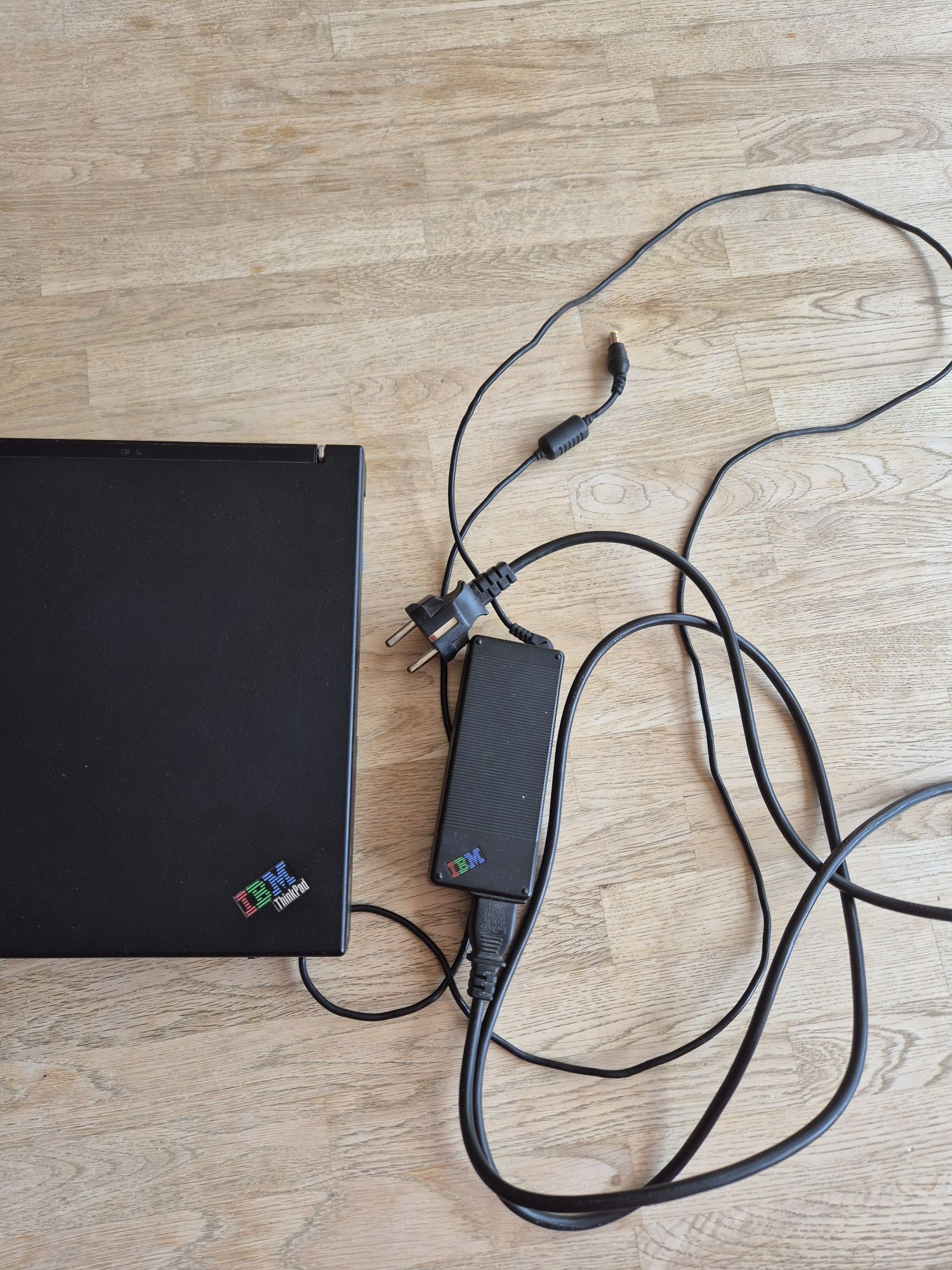 Ibm thinkpad R40 Unikat + ładowarka Oryginalna
