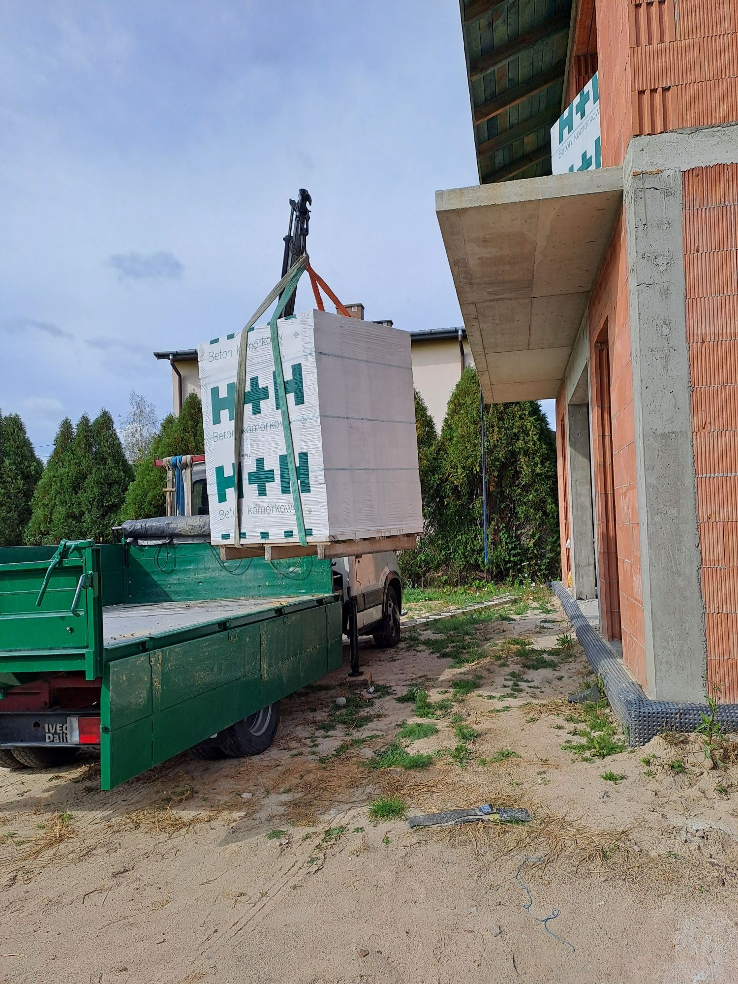 Piach beton kruszywo ziemia transport wywóz gruzu w bigbag hds kostka