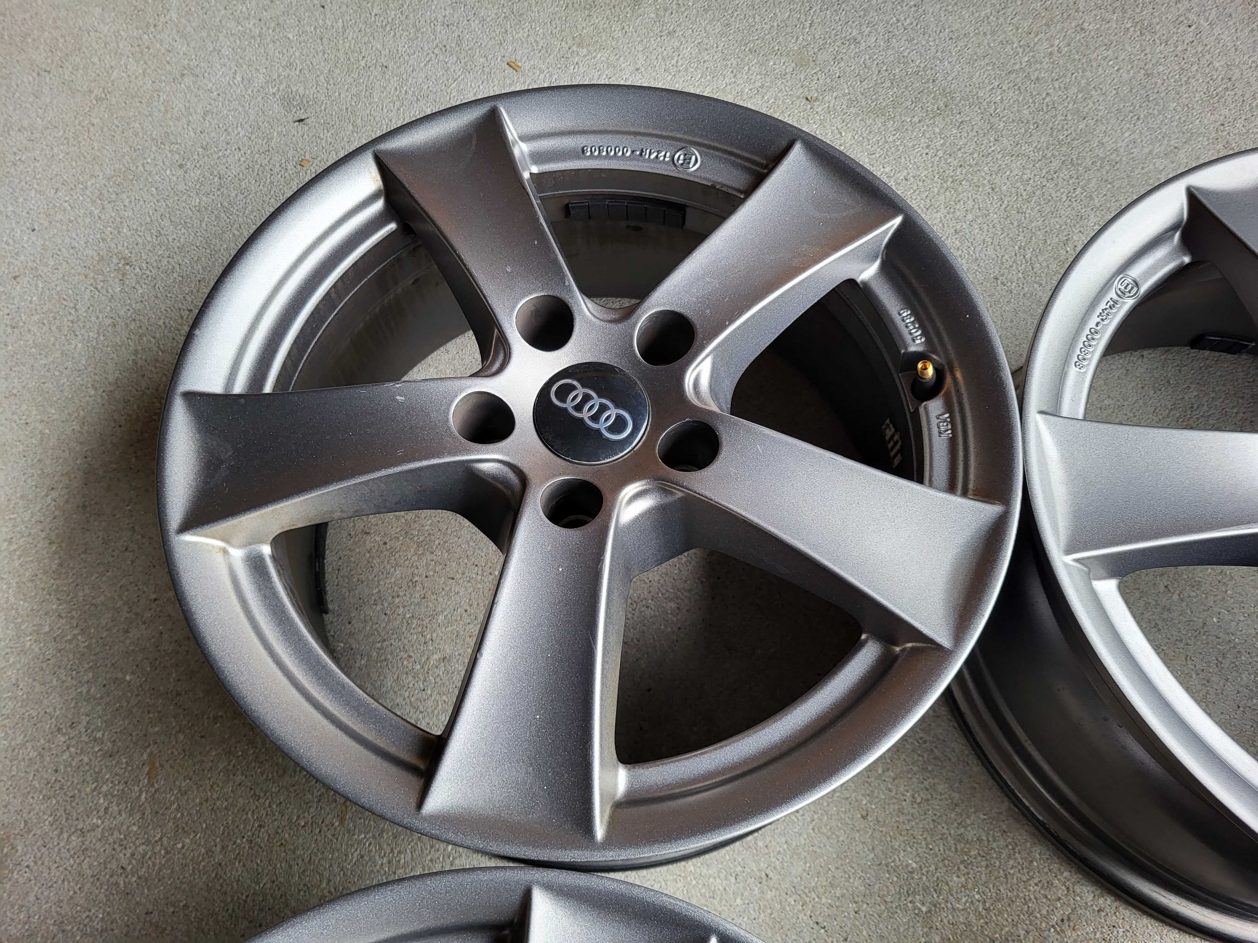 [661] Felgi aluminiowe 16 Cali 5x112 ET35 7Jx18H2 Audi A3 A4 A6