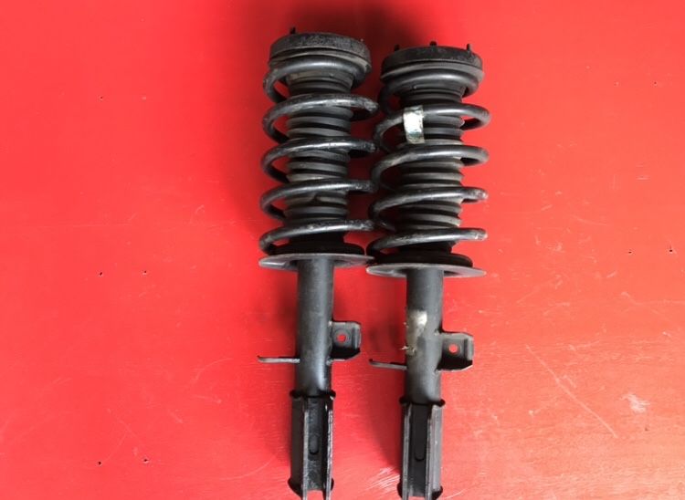 Стойки BMW X5 E53 амортизаторы БМВЕ53