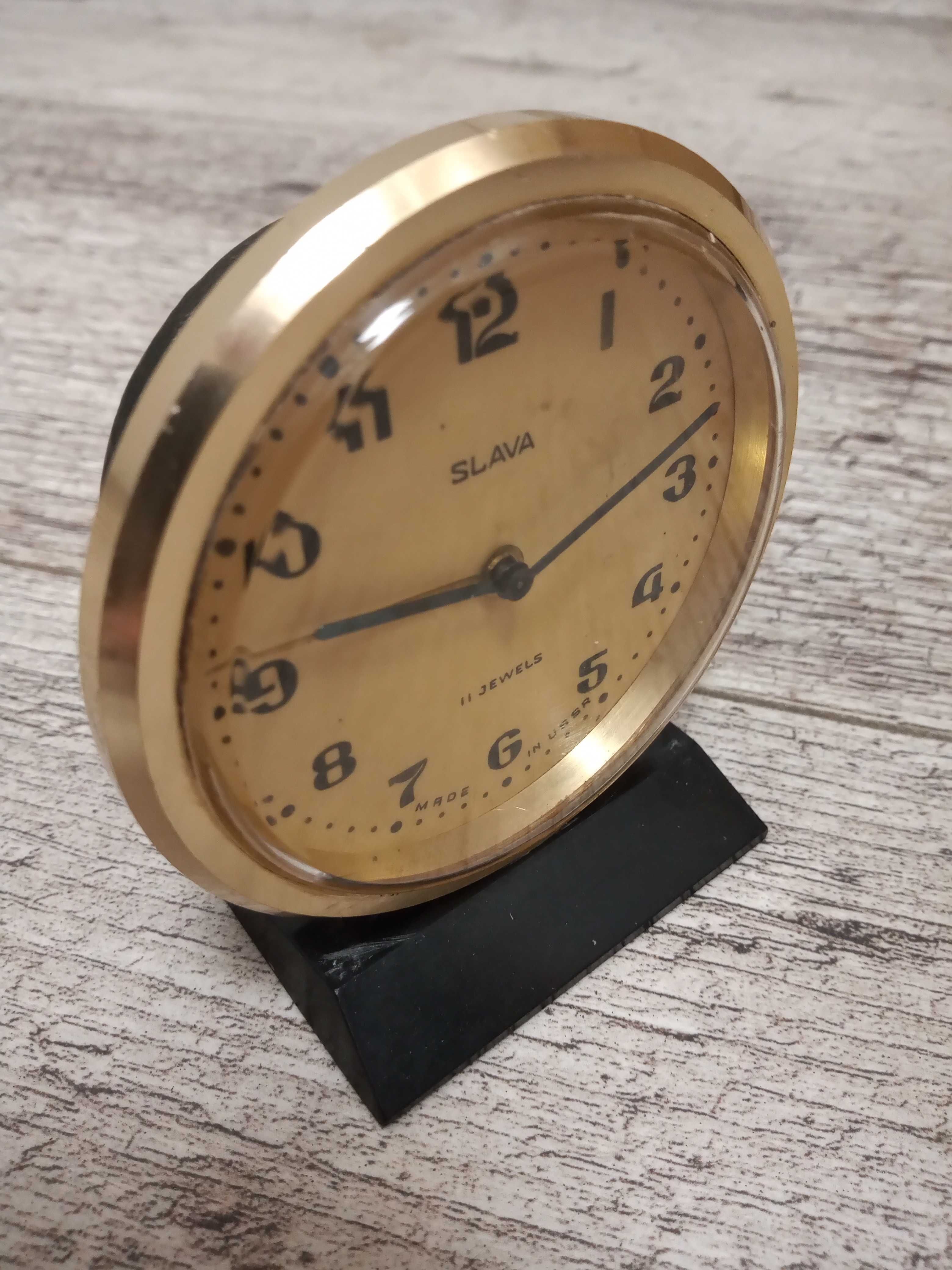 Kolekcjonerski zegarek-budzik ZSSR