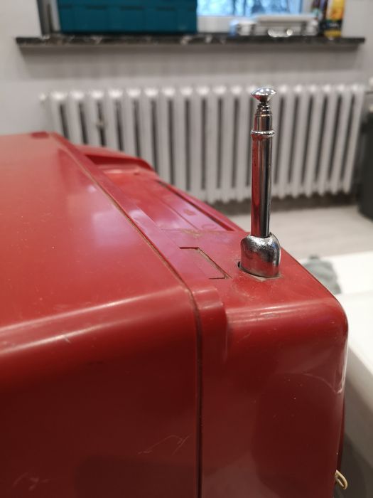 Stary telewizor HOHOCTb-402B