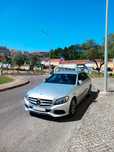 Mercedes-Benz 220