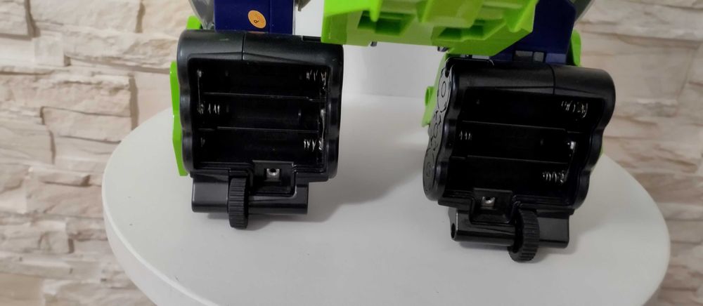 Zabawka zdalnie sterowana jeżdżąca vTech robot Dinozaur