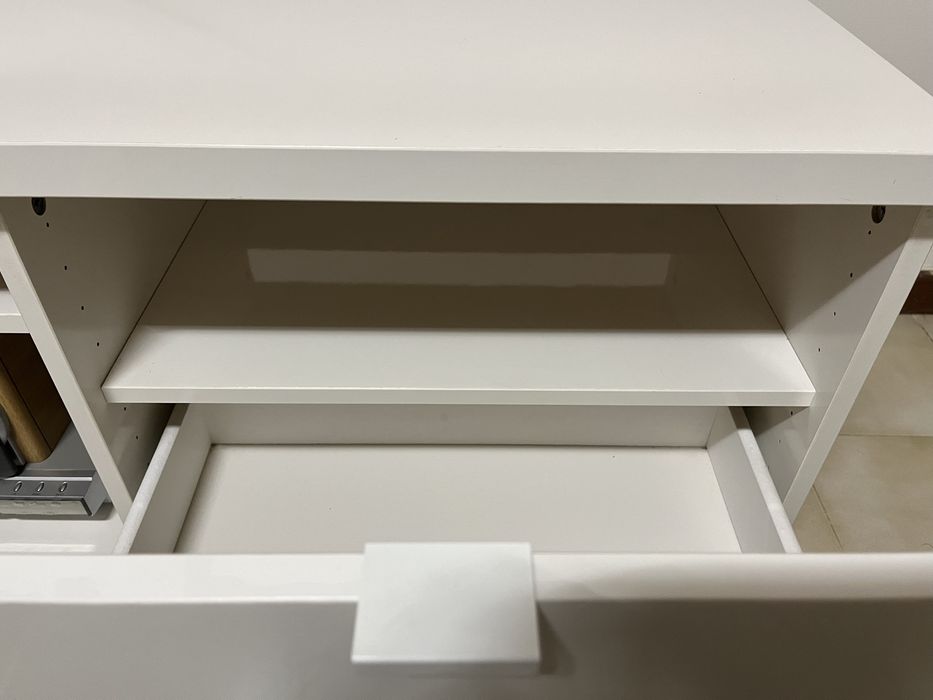 Aparador de sala branco ikea
