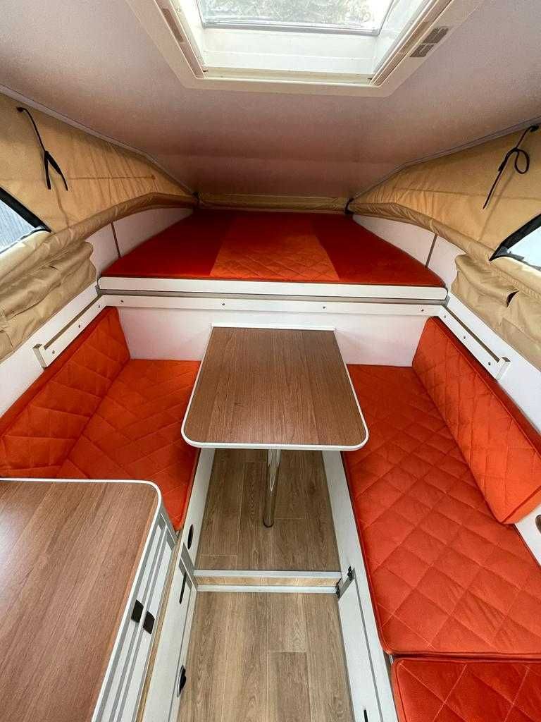 Zabudowa pickup kamperowa na pickupa camper Apache Autotraper