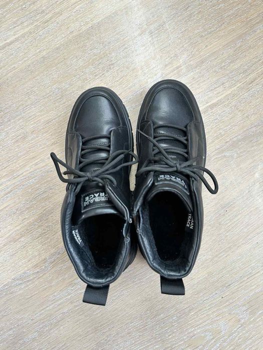 Чоловічі зимові ботинки