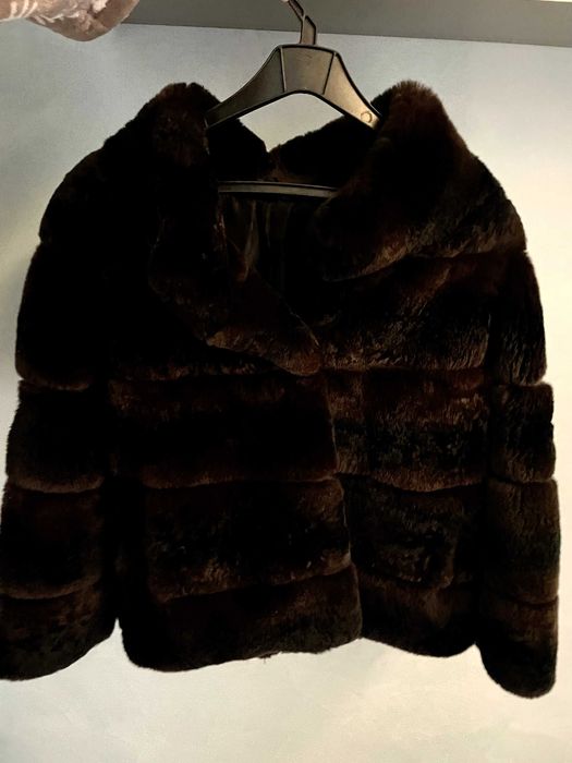 продам норкову шубку  розмір S вживана