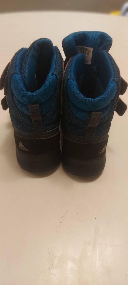 Buciki Adidas 25