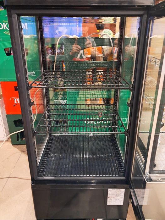 Witryna cukiernicza chłodnicza. 2szt.  Stan b.dobry!