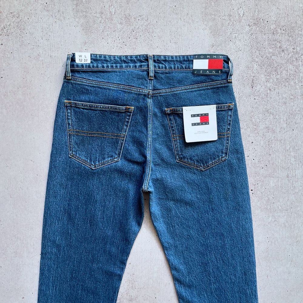 Tommy jeans dad fit regular tapered  (mom)