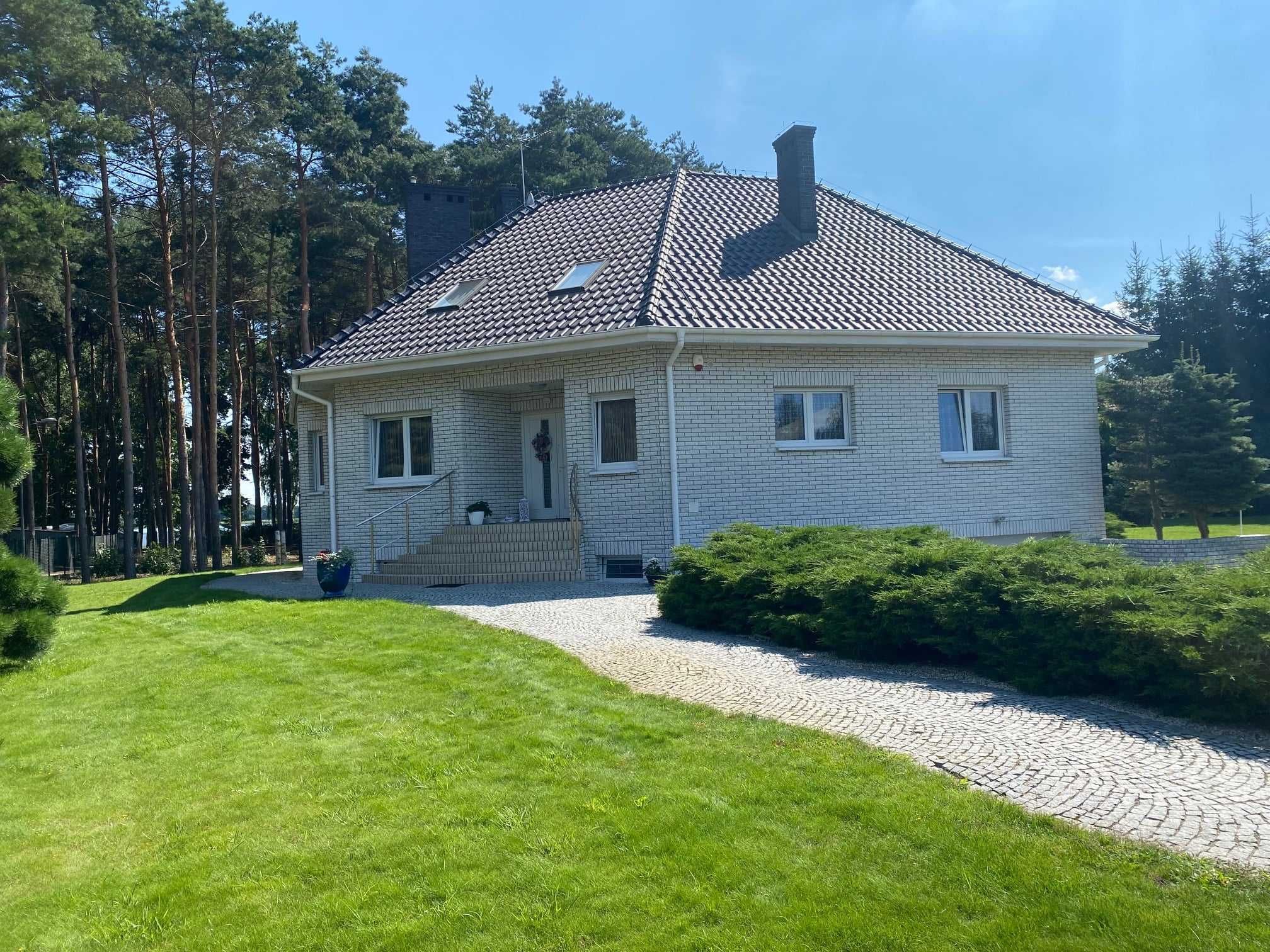 Pokoje nad jeziorem Wieleńskim- cisza, woda i relaks!