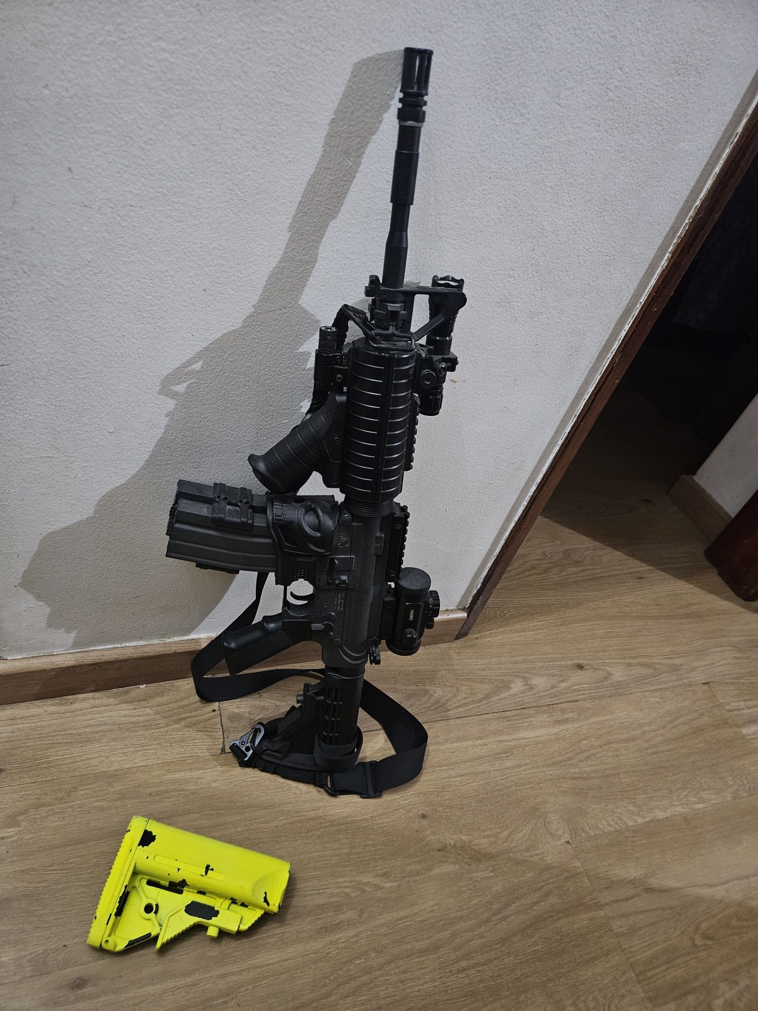 Arma air soft Colt M4A1