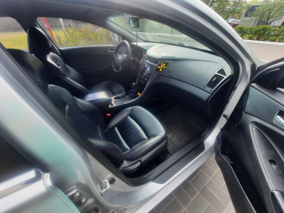 Продам сонату 2013 г.