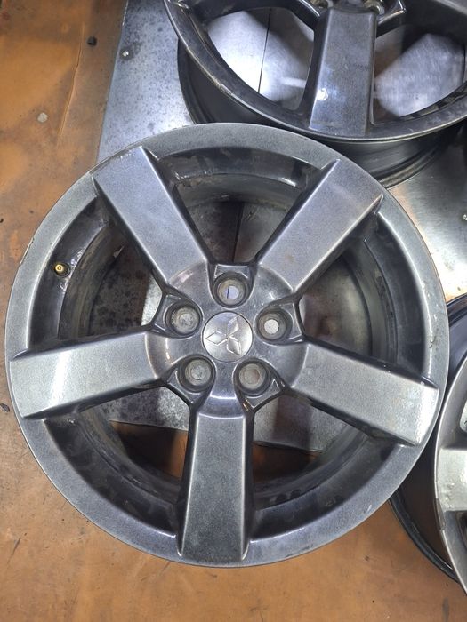 Диски R18 5×114.3 Mitsubishi