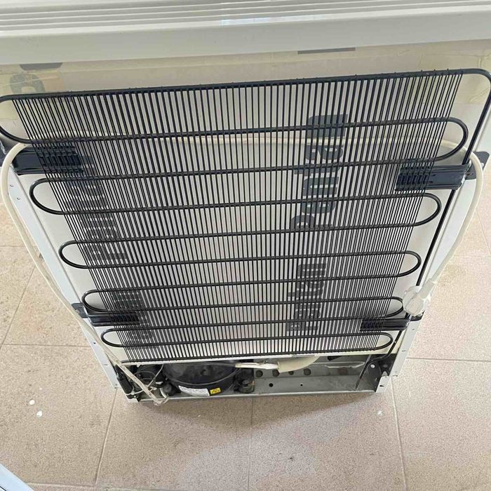 Морозильна камера Bosch морозілка