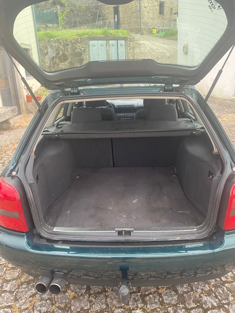 Audi A4 b5 110cv