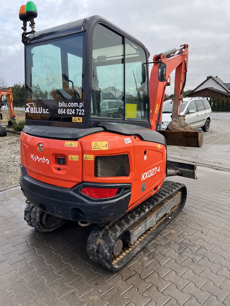 Wynajem koparki Kubota kx27