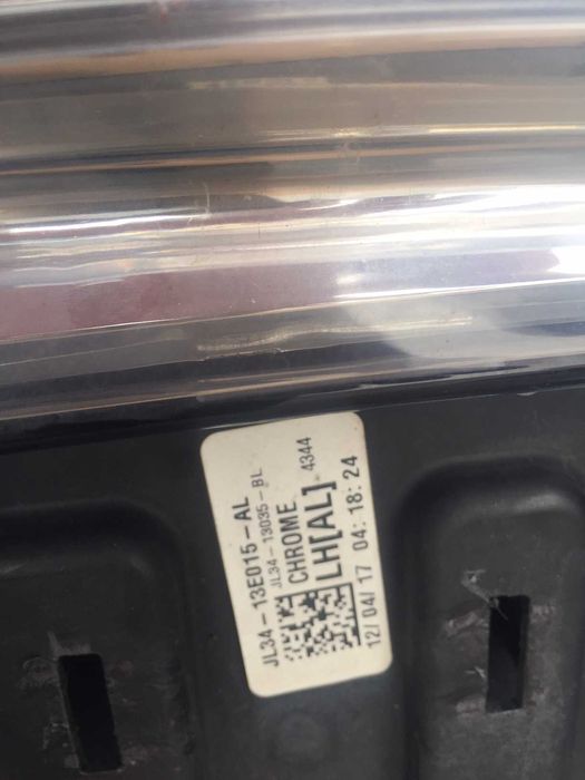 Ford F150 Lampy przod LED I zwykle  NOWE Roku 2018-20