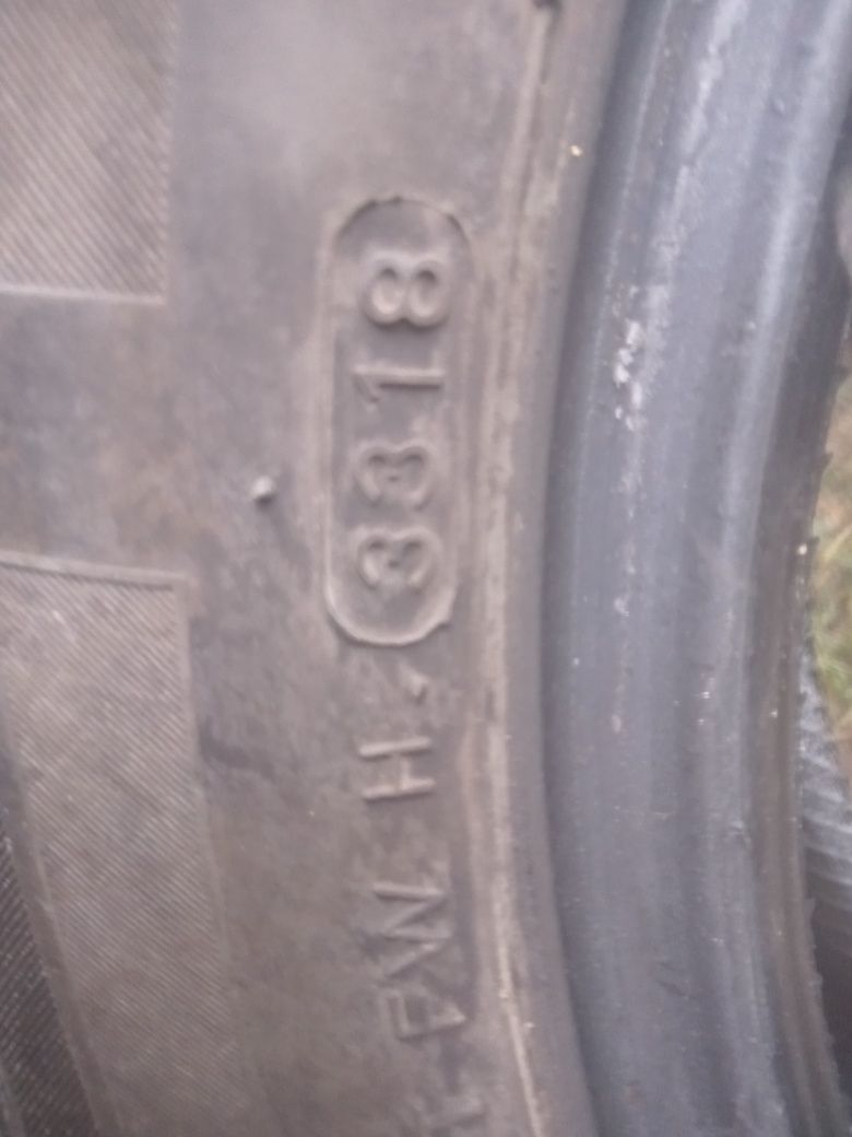 Sprzedam opony zimowe 185 60 r15