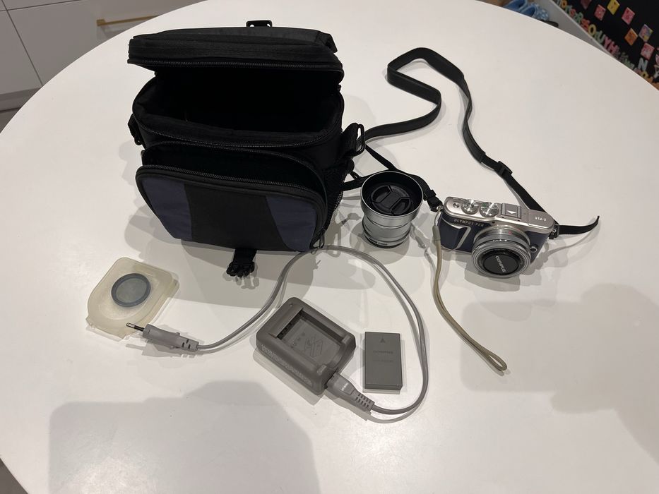 Olympus PEN E-PL9 niebieski + ob. 14-42 EZ + ob 25 mm