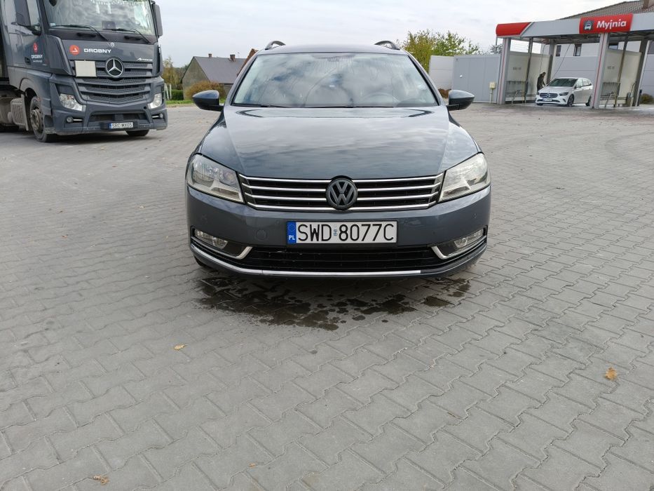 VW Passat B7 Kombi 2011r 2.0 TDI 140 KM