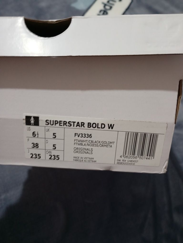 Tênis Adidas Superstar Bold